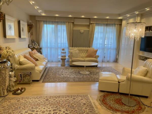 Vendesi casa a Fano Prisma Agenzia Immobiliare